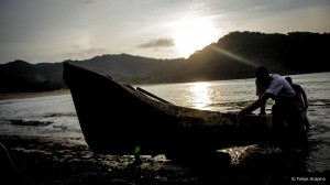 Canoa caiçara foto Felipe Scapino